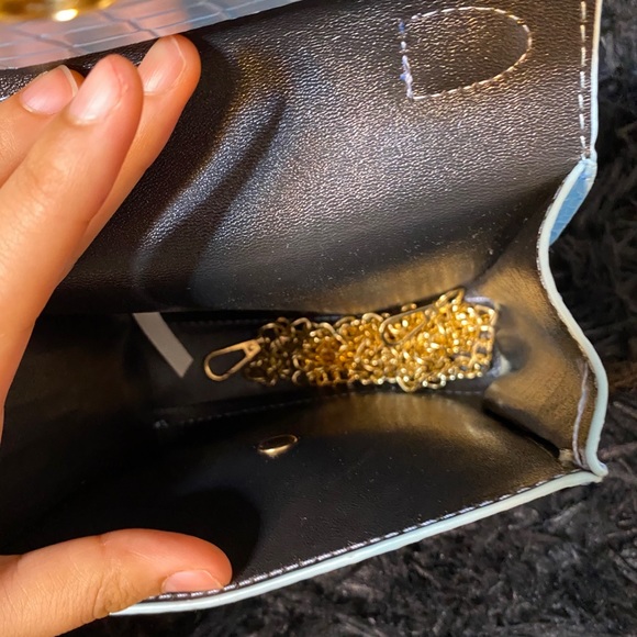 Blue And Gold Purse - Picture 7 of 7